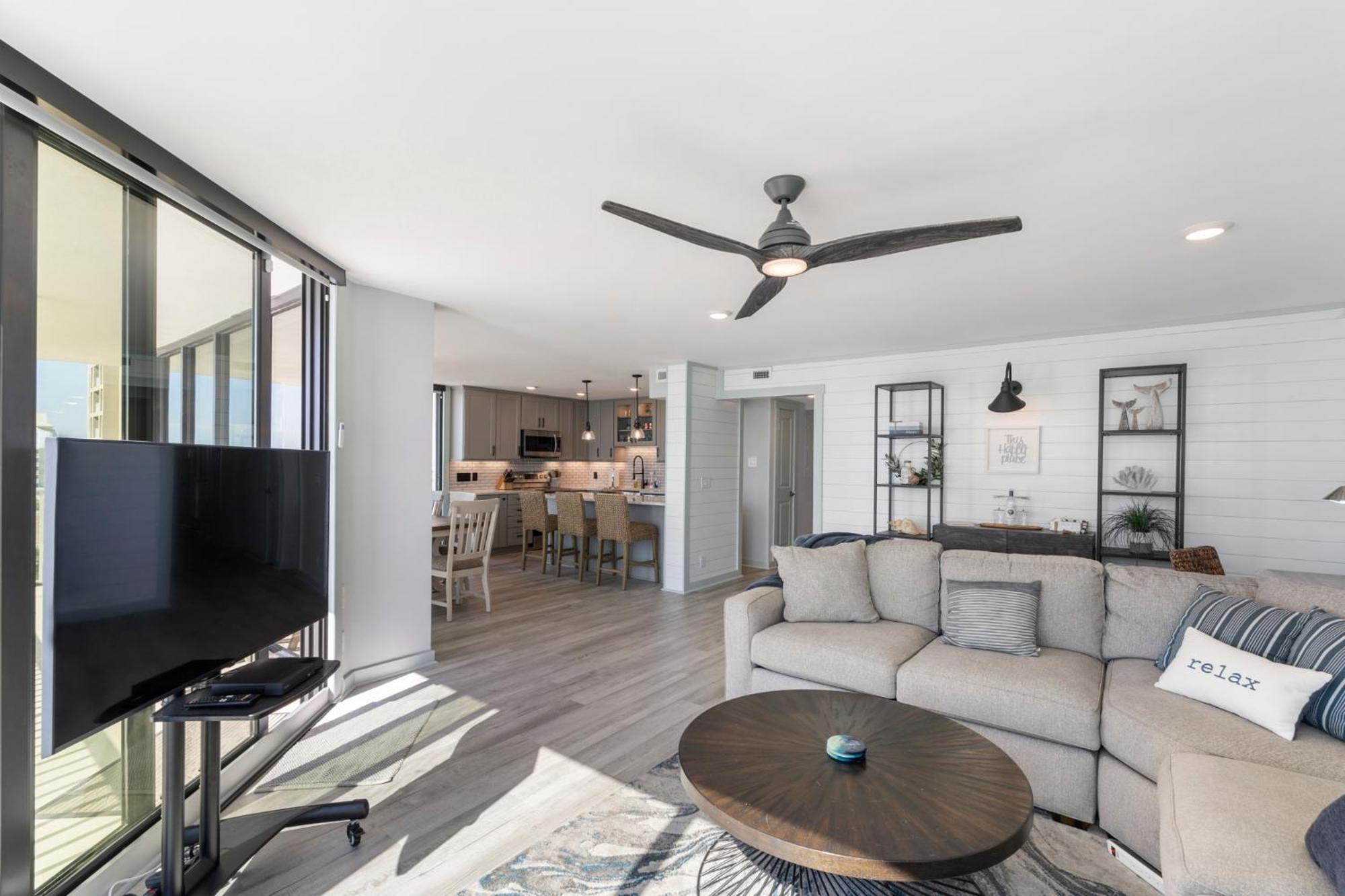 Edgewater Windward 508 - Newly Renovated Corner Condominium! *