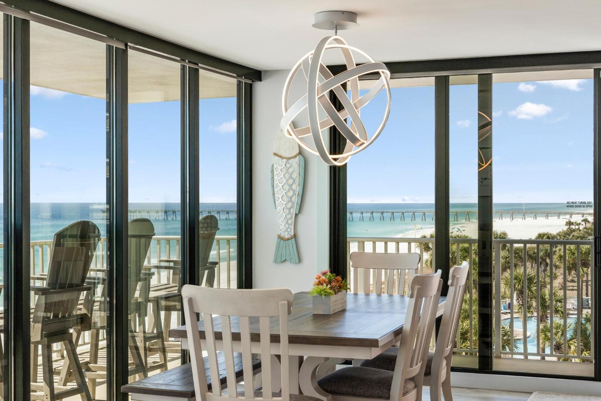 Apartment Edgewater Windward 508 - Newly Renovated Corner Condominium!